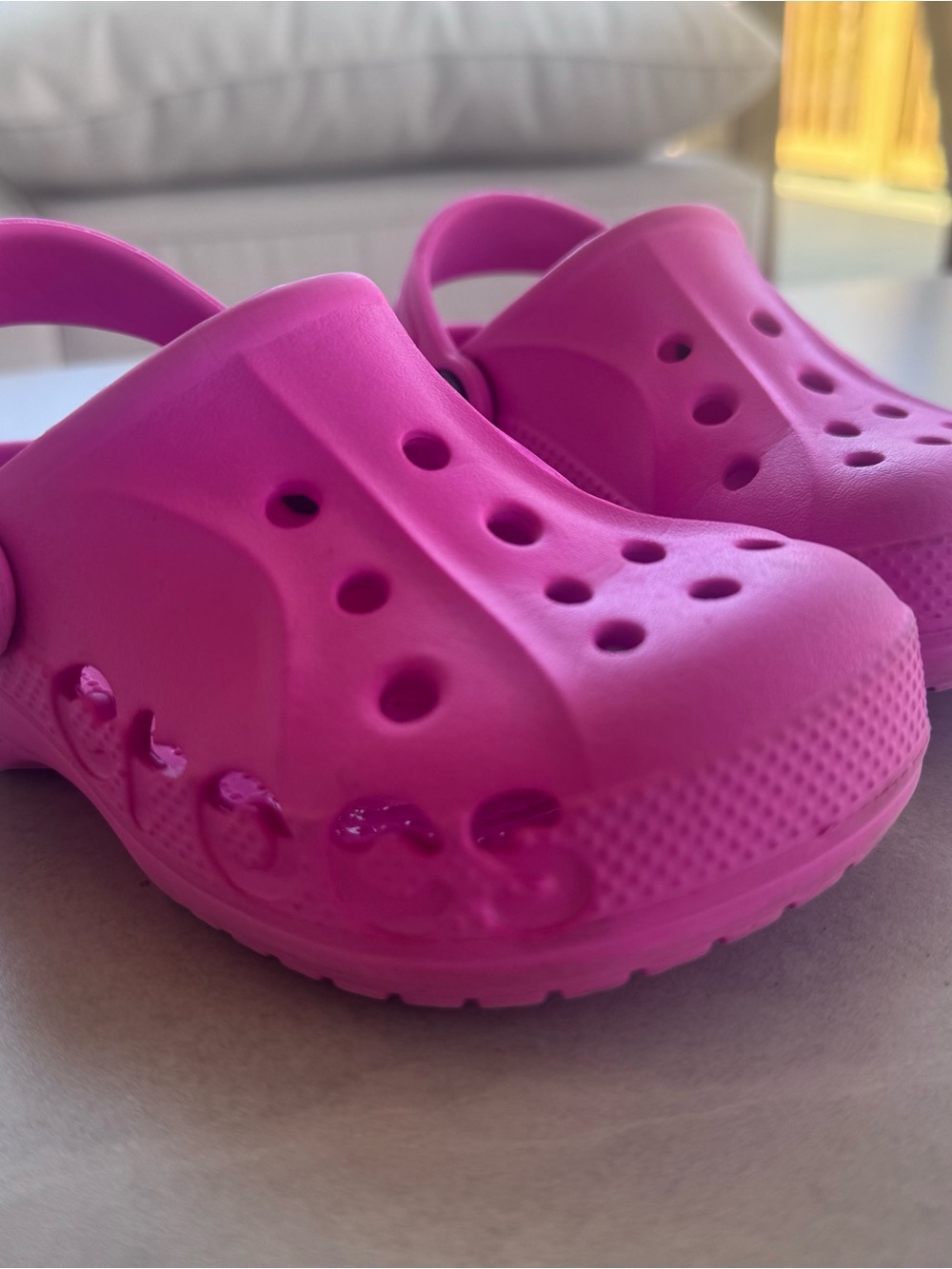 CROCS Kids Hot Pink Classic Clog with Heel Strap - Picture 6 of 6